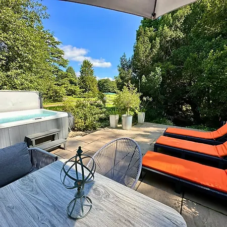 Stunning Countryside Home With Hot Tub - Sleeps 8 Thurgarton  Exterior photo