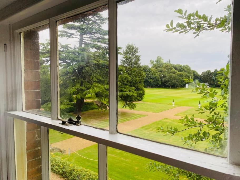 Stunning Countryside With Hot Tub - Sleeps 8 Thurgarton (Nottinghamshire)